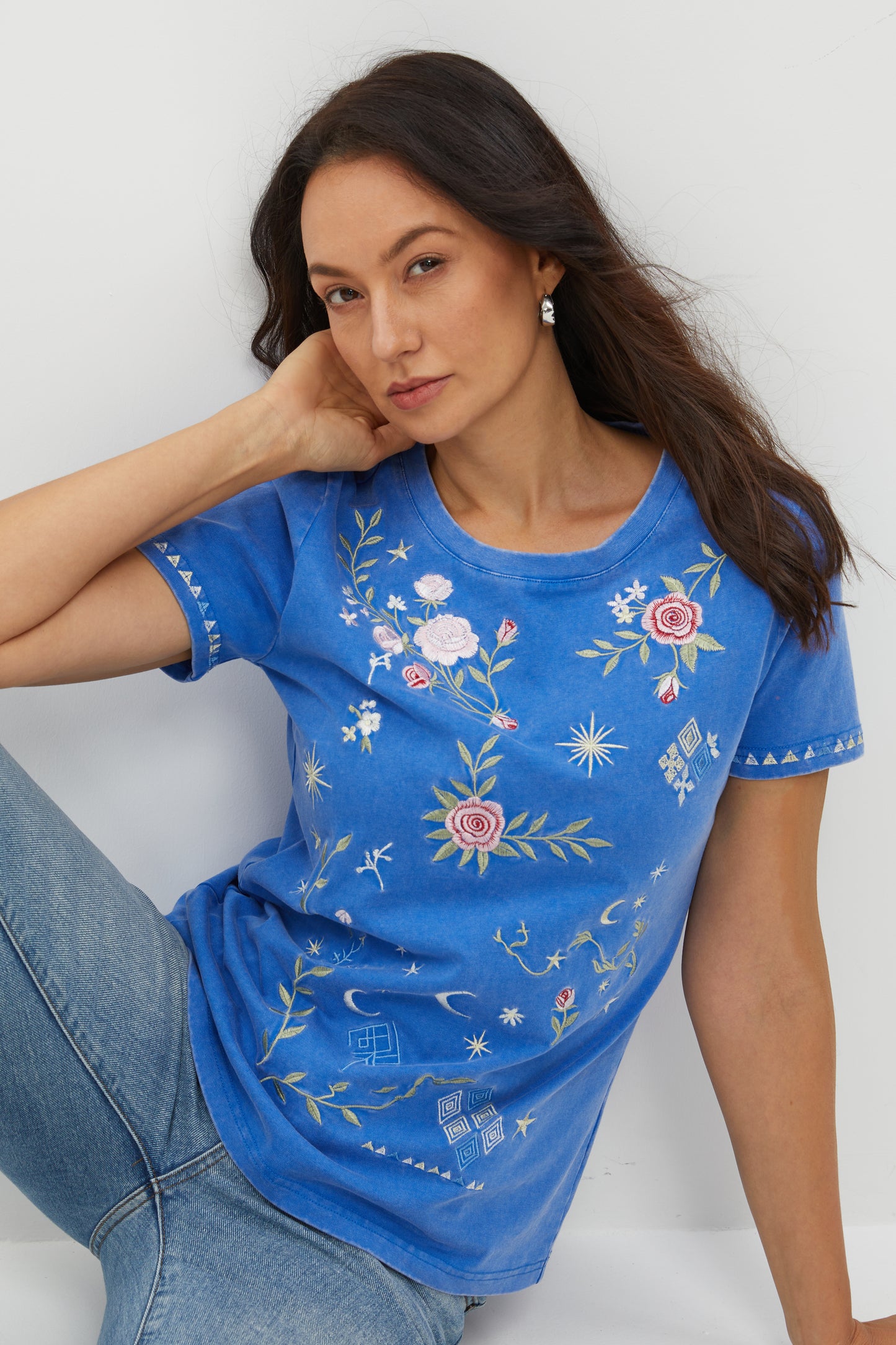 MOONLIT ROSE EMBROIDERED TEE