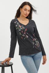 BLOOMS IN MOTION EMBROIDERED TEE