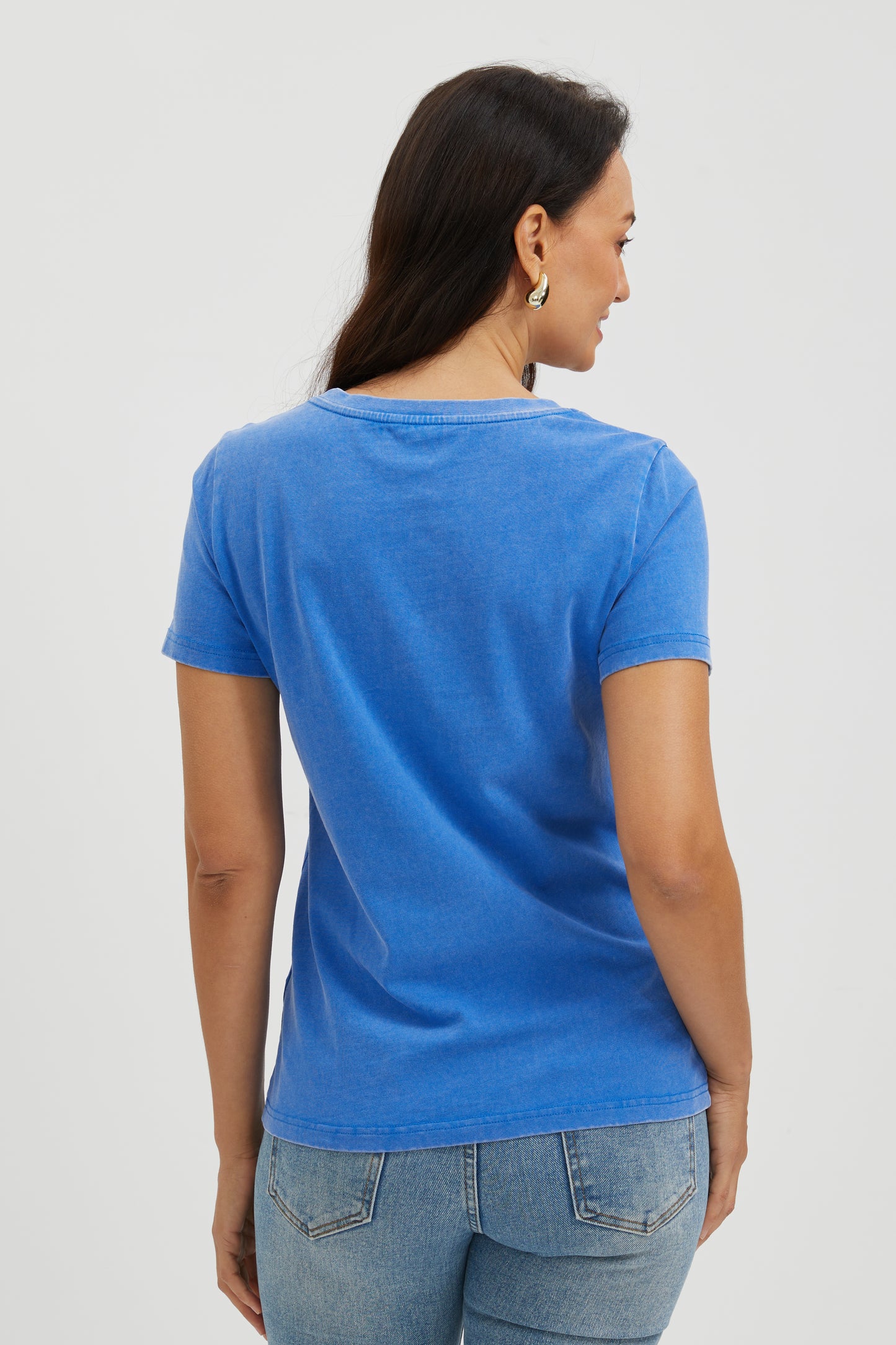 WANDERING BLOOMS EMBROIDERED TEE